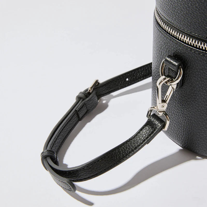 Oval Vanity Case